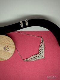 Her Wing - White Necklace Set With Earring